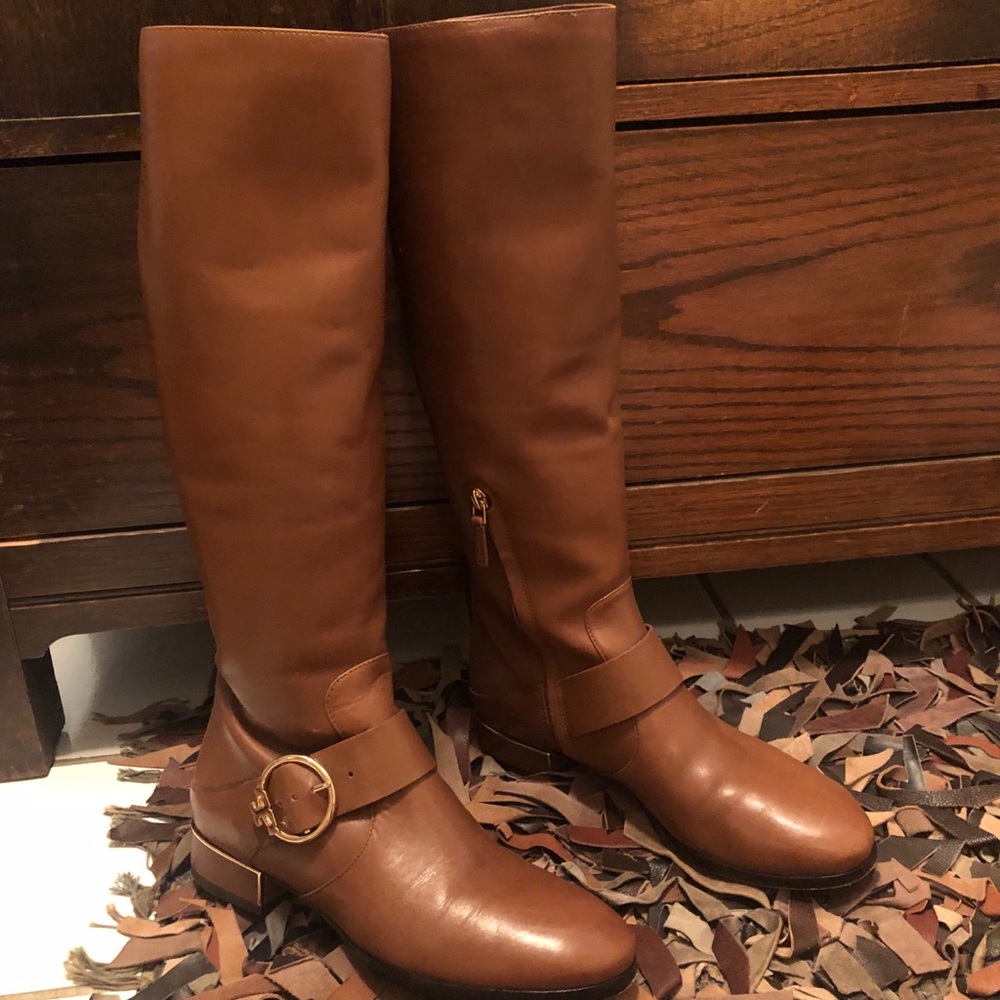 Tory Burch Boots